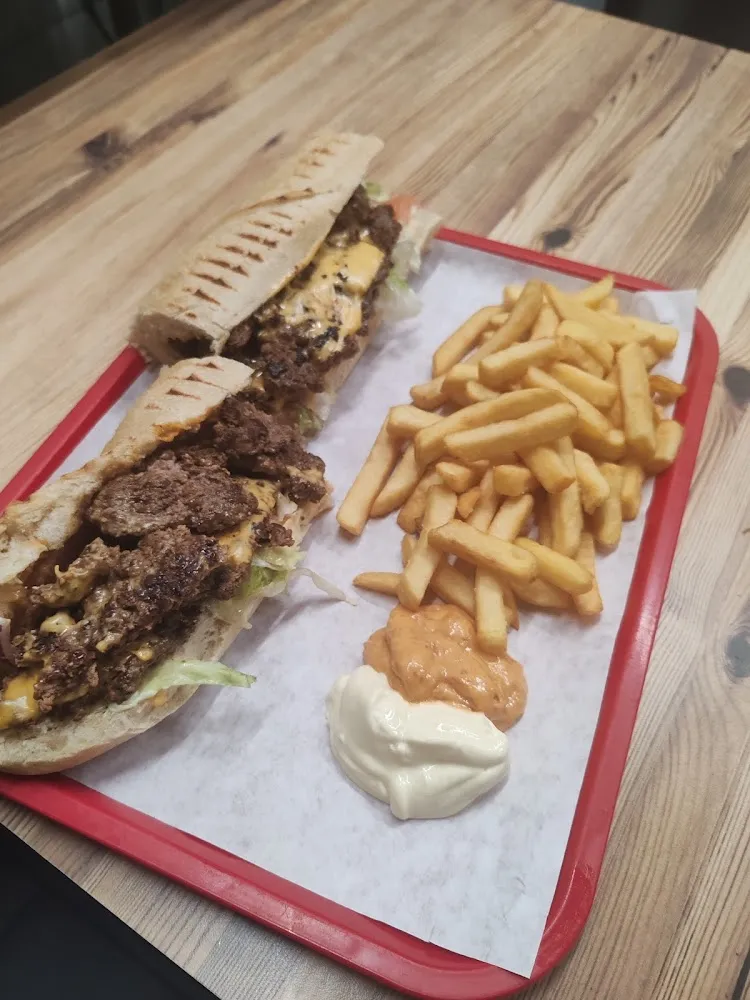 Triple Steak Cheddar